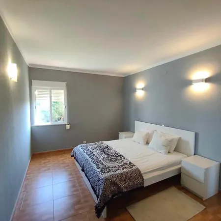 - Vale Navio T2 Apartment *