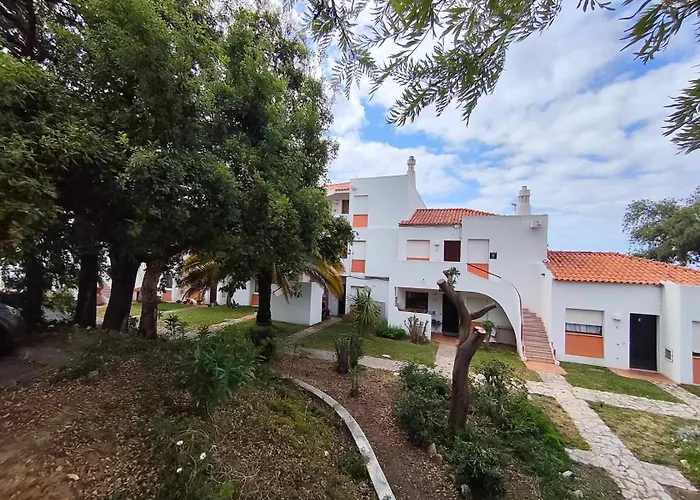 Vale Navio T2 - Албуфейра